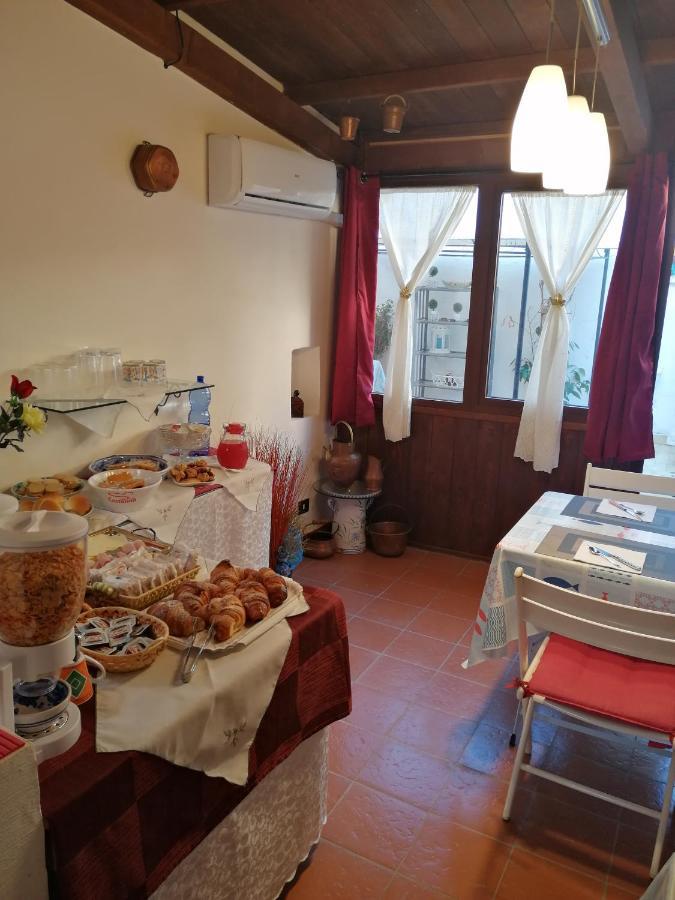 Le Rocce Holiday Rooms San Vito Lo Capo Exterior photo