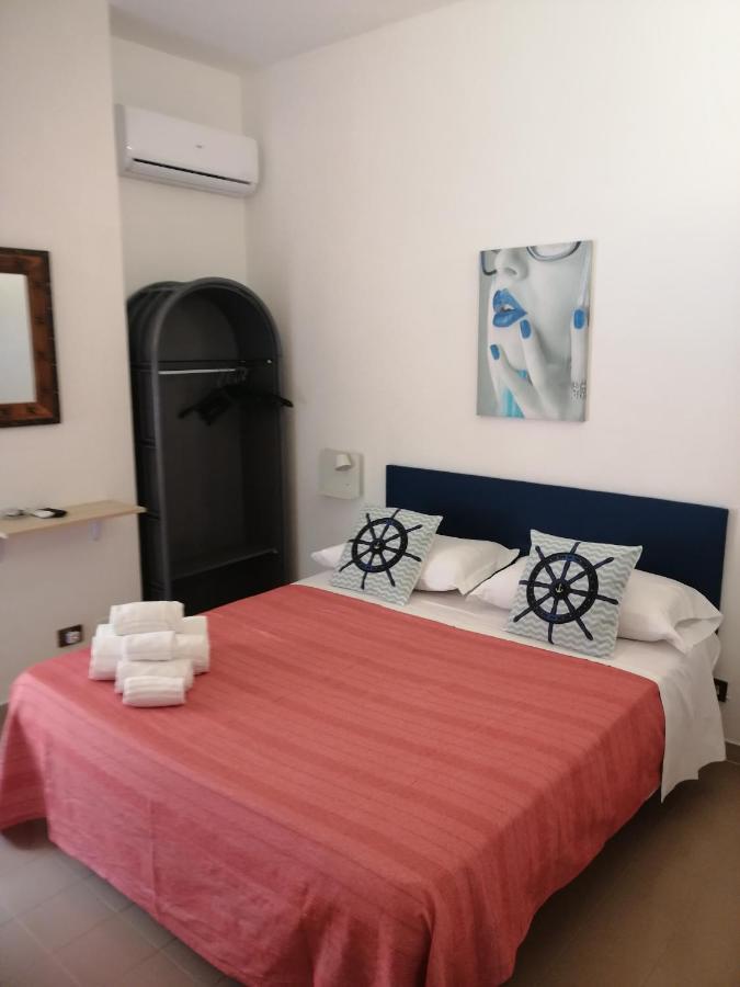 Le Rocce Holiday Rooms San Vito Lo Capo Exterior photo