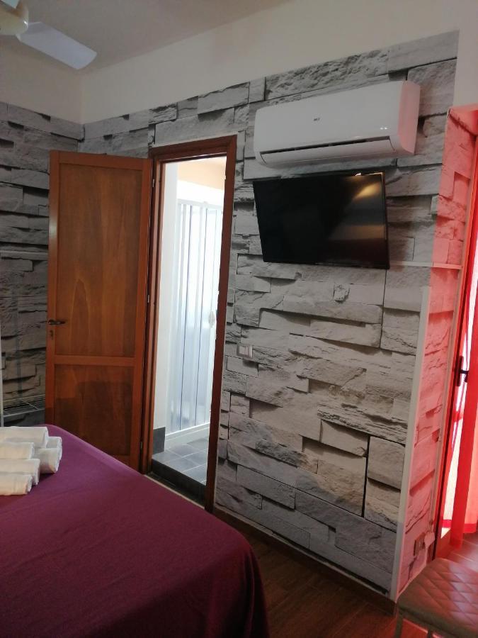 Le Rocce Holiday Rooms San Vito Lo Capo Exterior photo