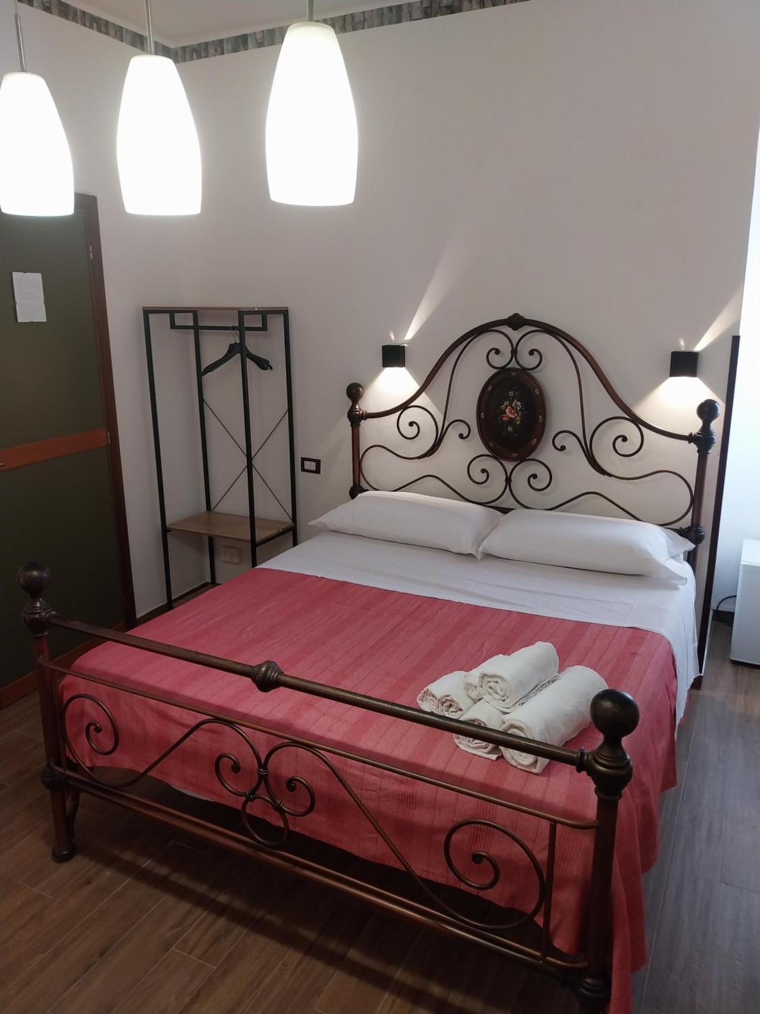 Le Rocce Holiday Rooms San Vito Lo Capo Exterior photo