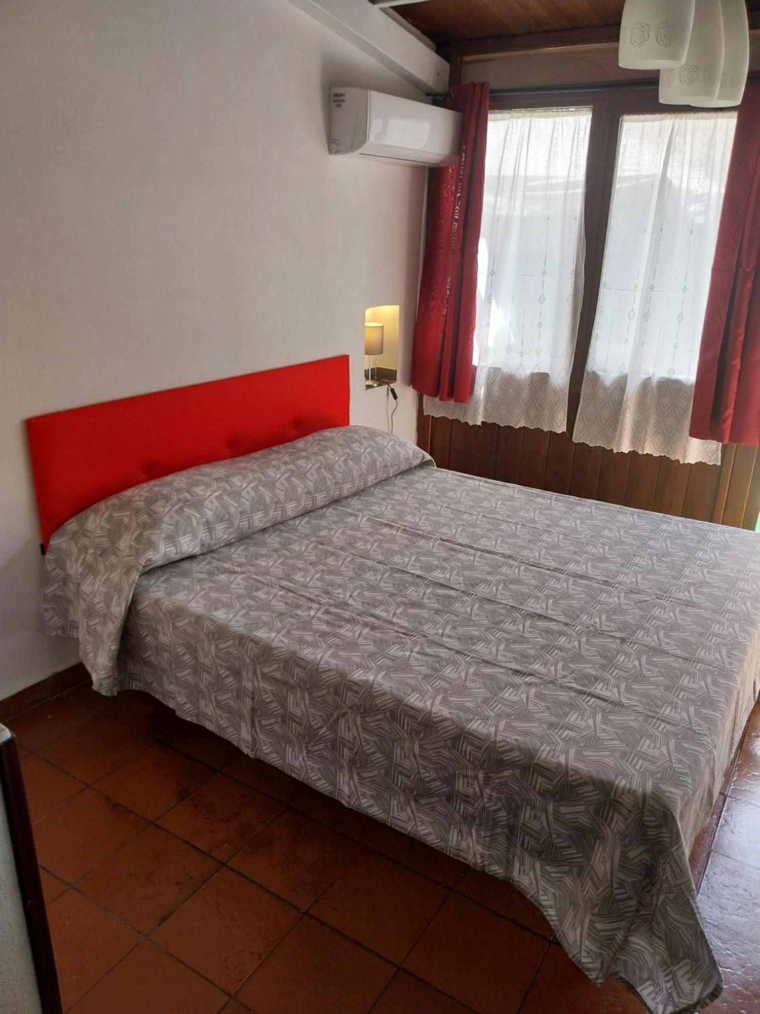 Le Rocce Holiday Rooms San Vito Lo Capo Exterior photo