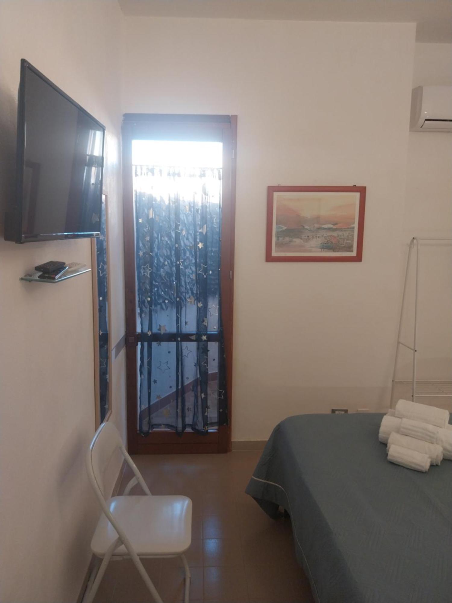 Le Rocce Holiday Rooms San Vito Lo Capo Exterior photo