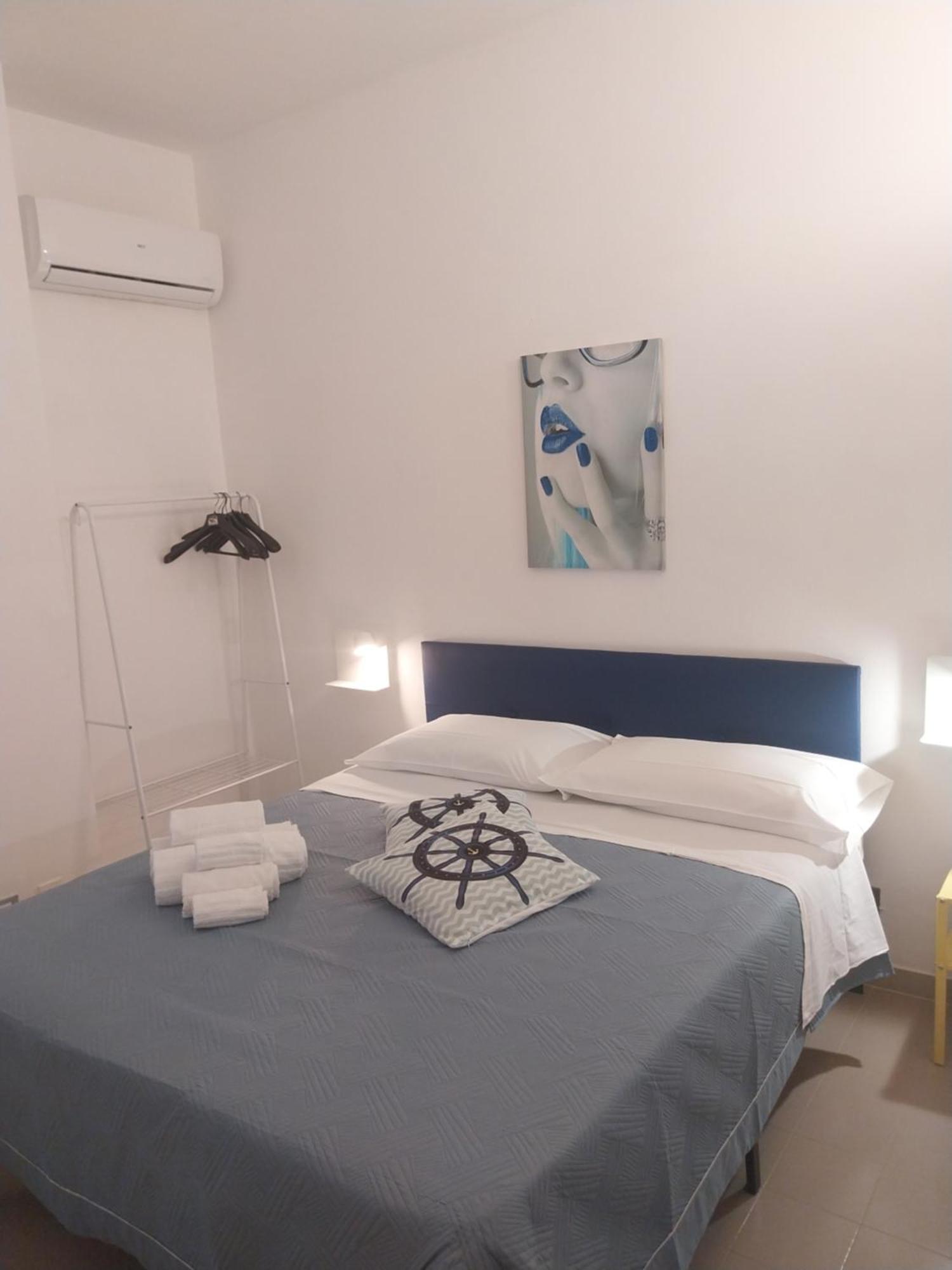 Le Rocce Holiday Rooms San Vito Lo Capo Exterior photo